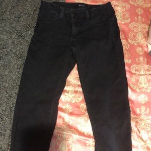black skinny jeans
